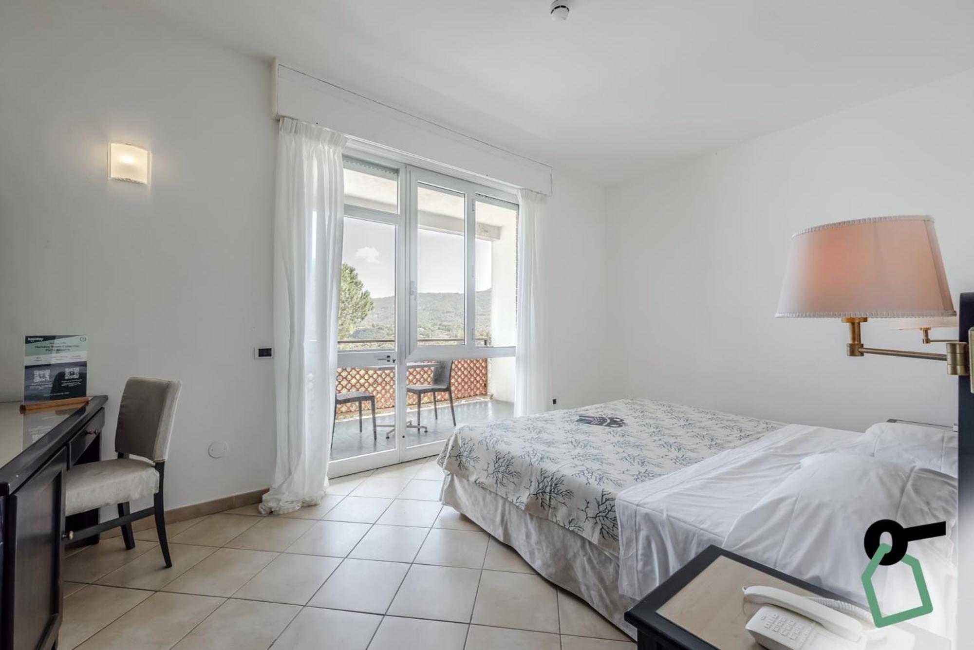 Hotiday Room Collection - Porto Azzurro Capoliveri  Exteriör bild