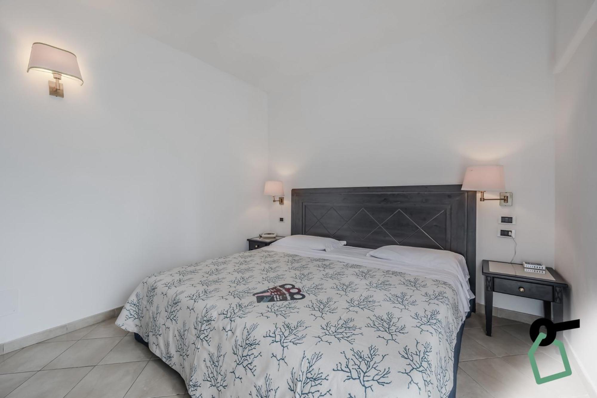 Hotiday Room Collection - Porto Azzurro Capoliveri  Exteriör bild