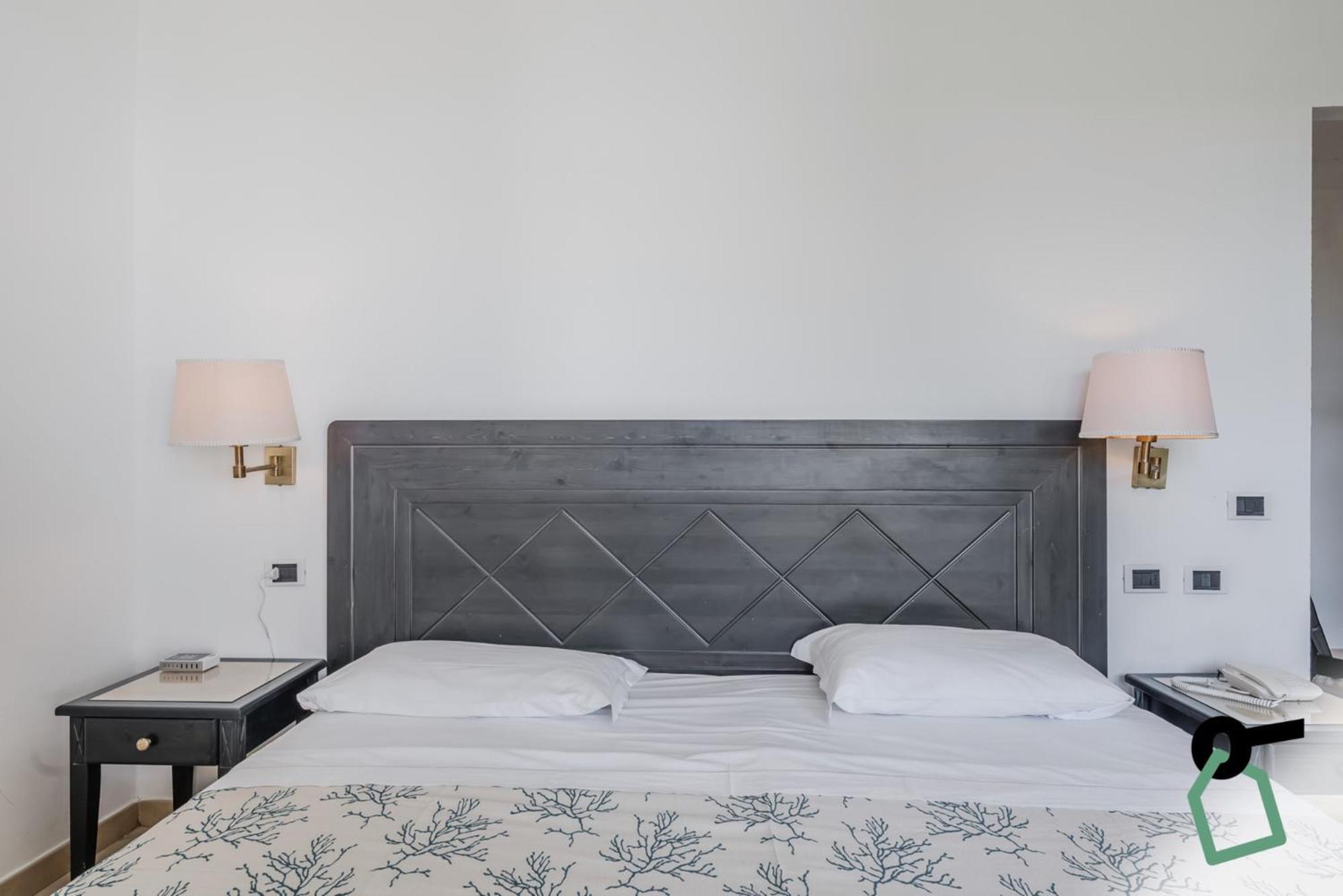 Hotiday Room Collection - Porto Azzurro Capoliveri  Exteriör bild