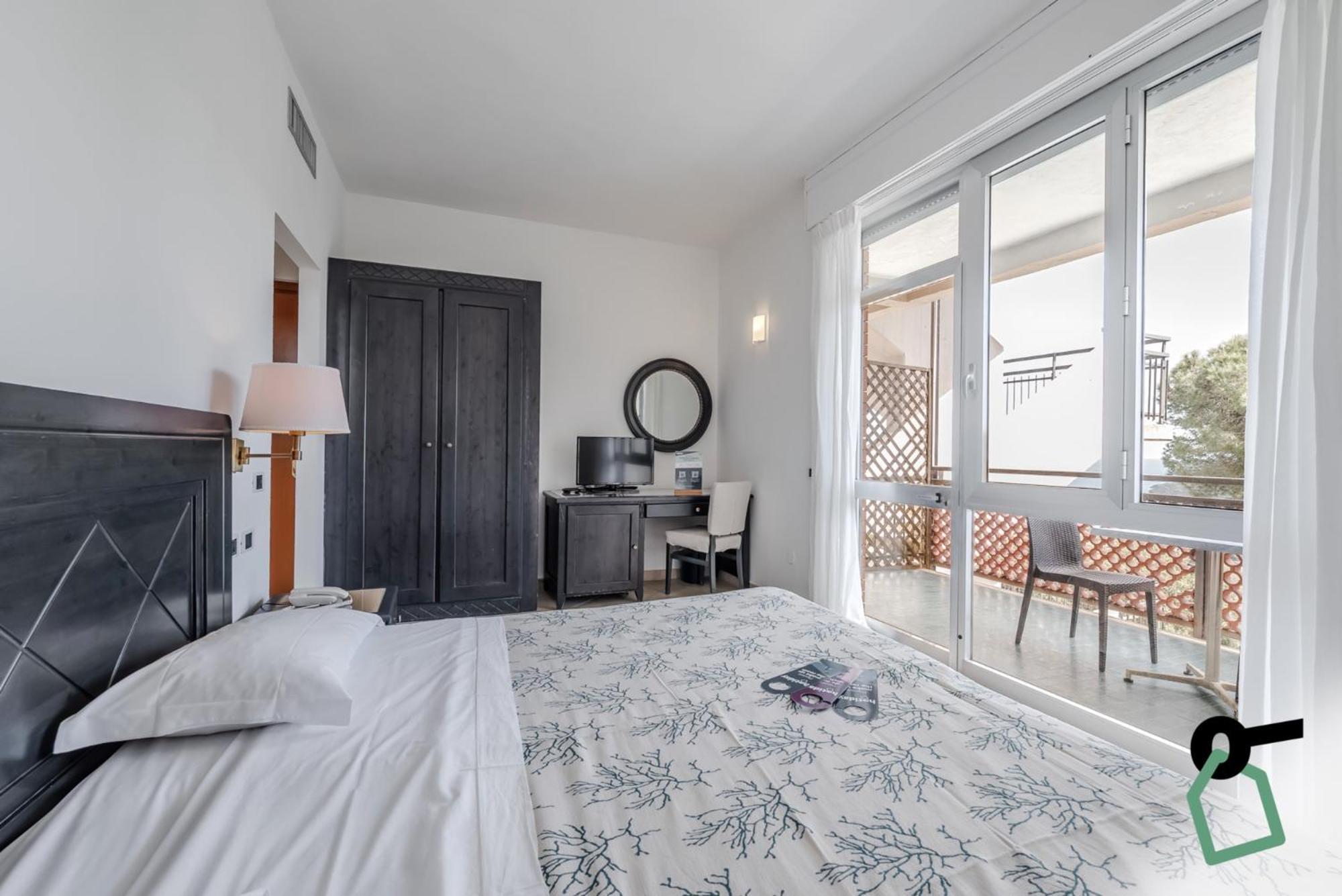 Hotiday Room Collection - Porto Azzurro Capoliveri  Exteriör bild
